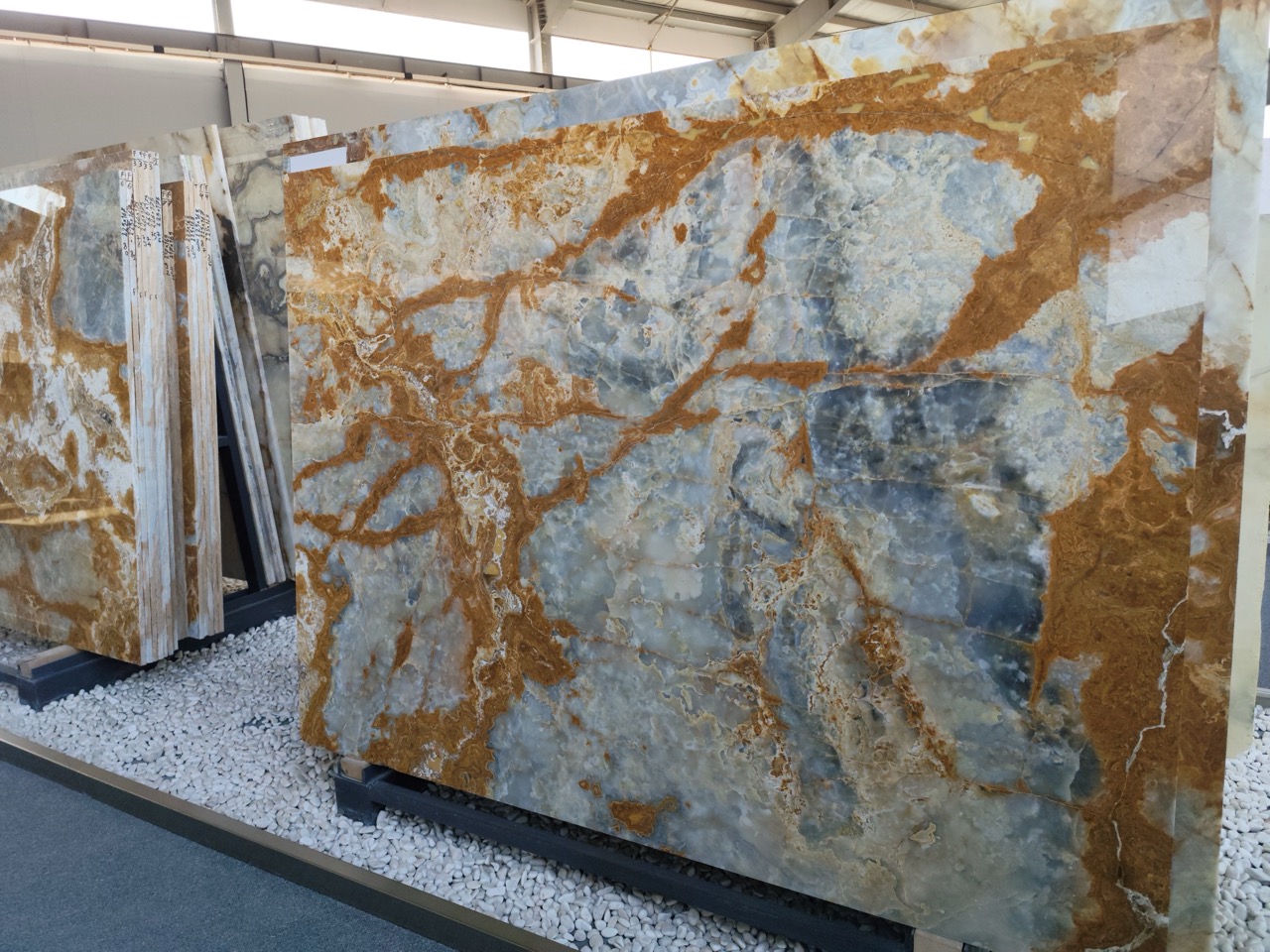 Onyx Marble: Blue Slab