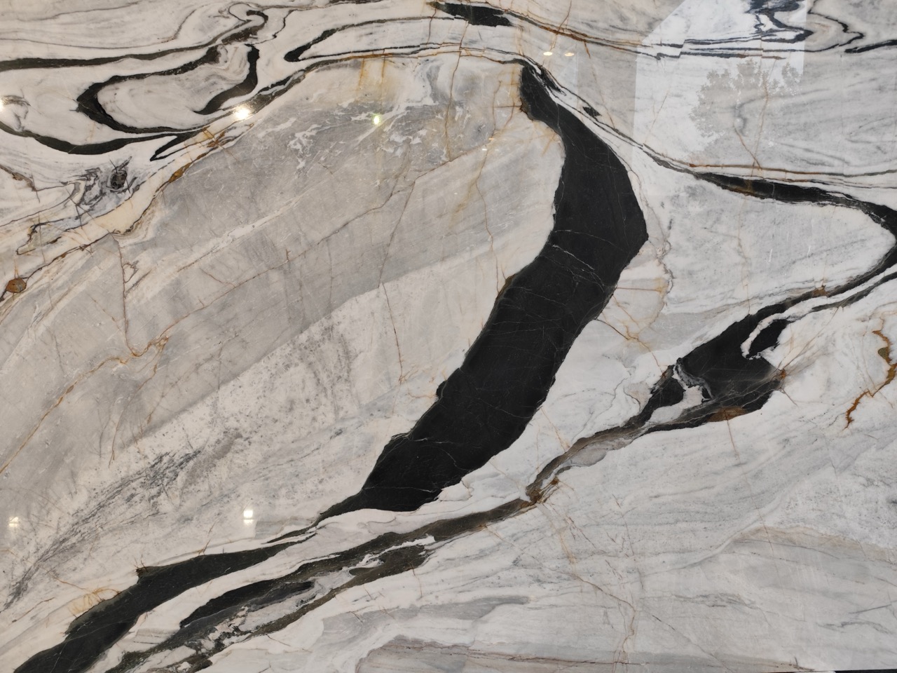 Crystal Marble: Panda White